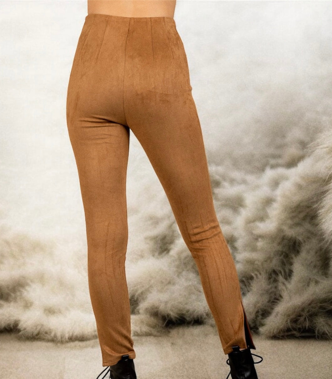 Leggings fit solid suede pants