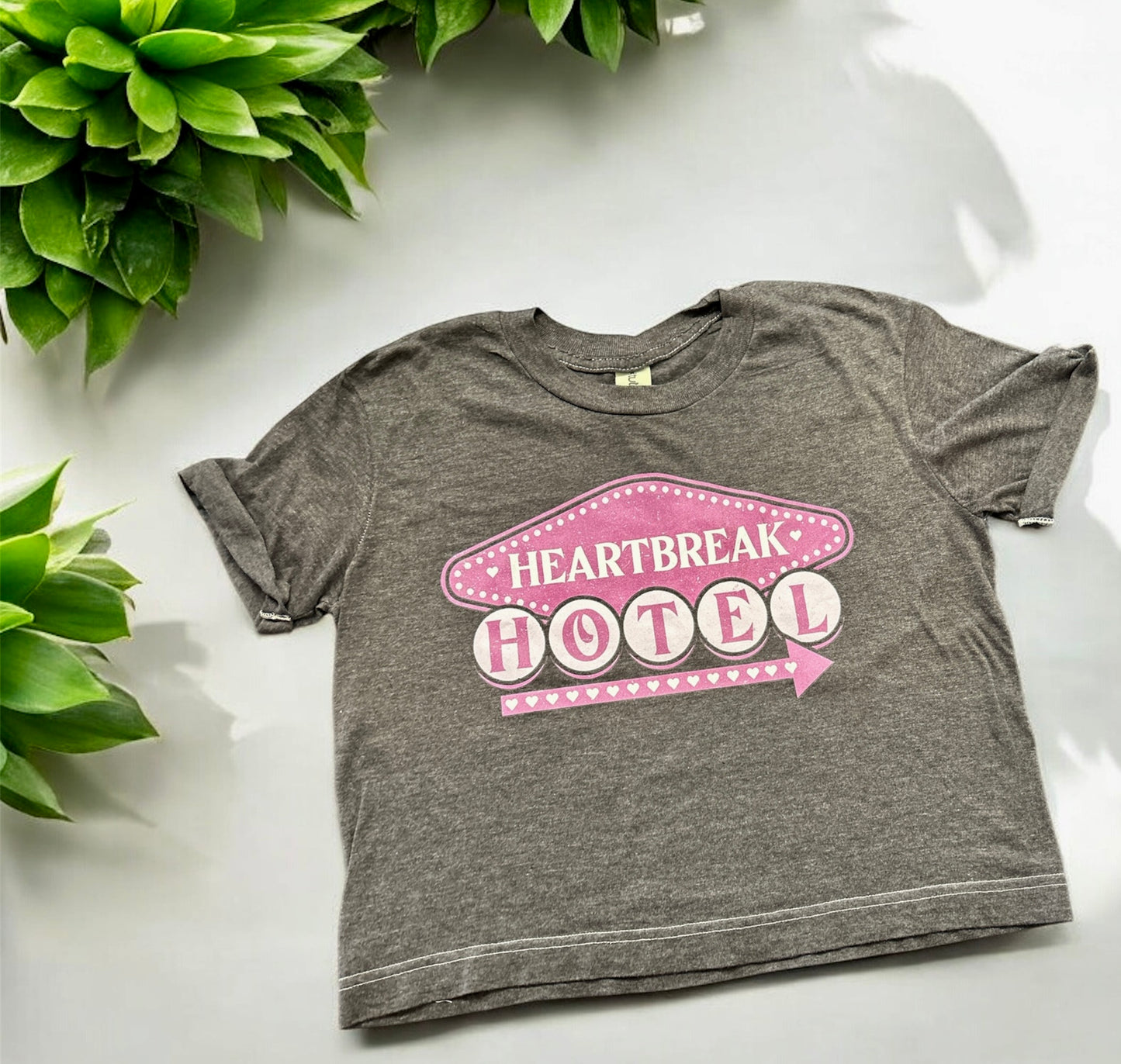 Heartbreaker hotel tee