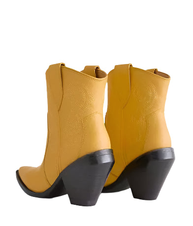 Dingo- Pretty n’ Prissy Bootie