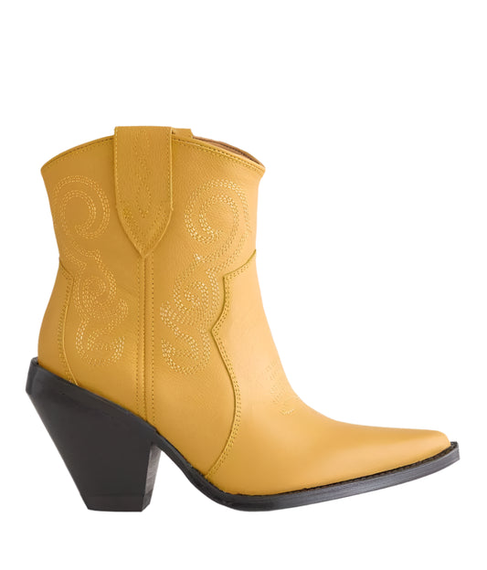 Dingo- Pretty n’ Prissy Bootie