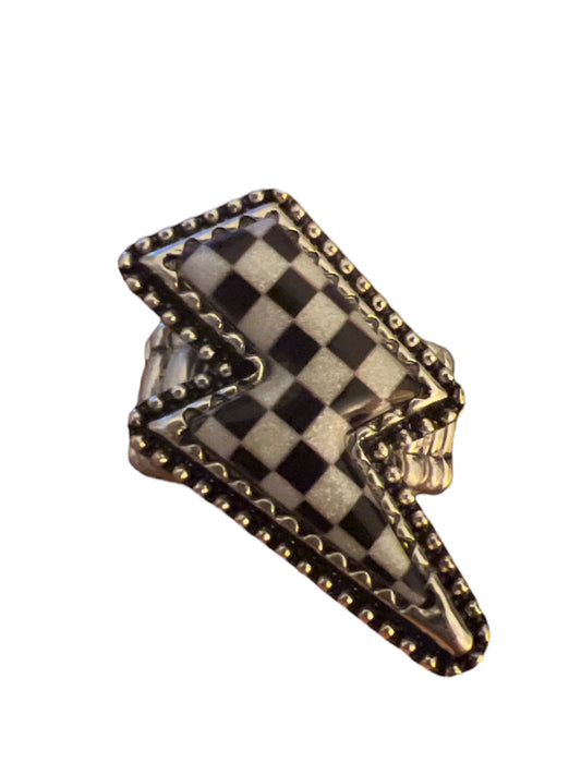 Checkered Bolt Ring