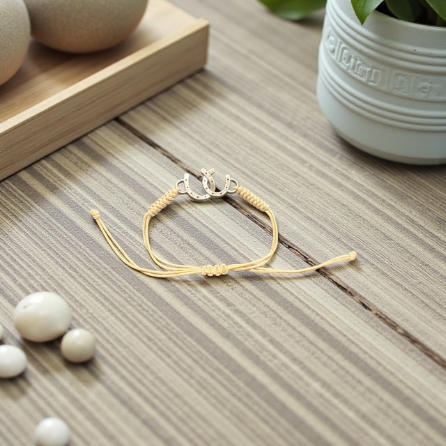 horse shoes tan ajustable bracelet